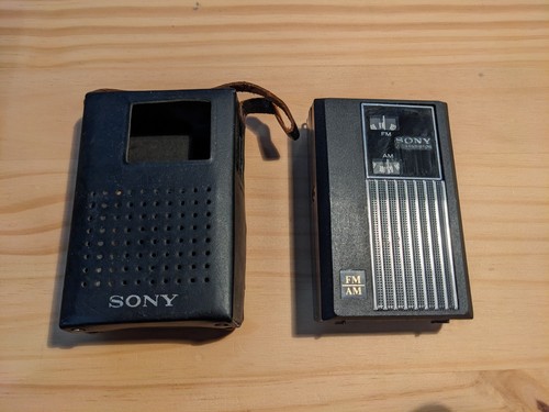 Vintage sony radio - sony, model